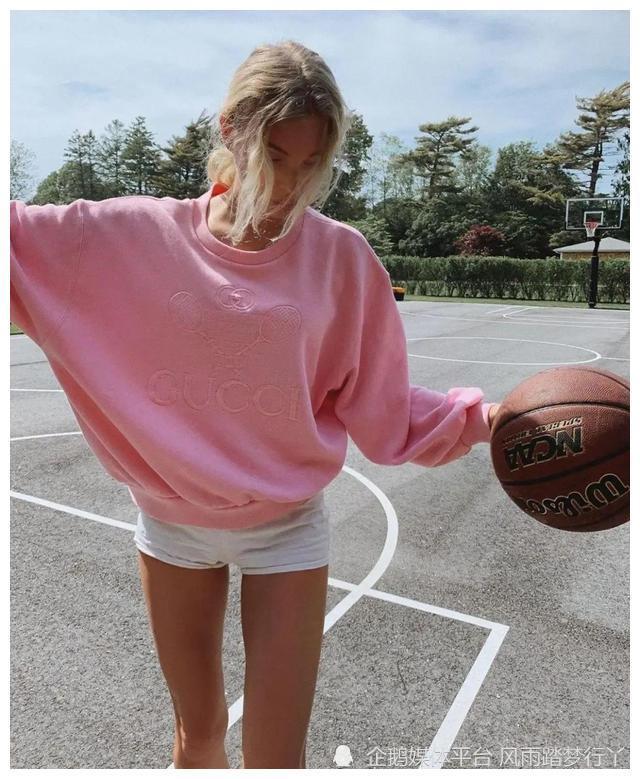 维密模特:艾尔莎·霍斯卡(elsa hosk)