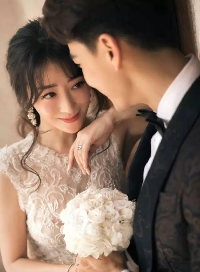 陈紫函,嫁小6岁丈夫,44岁仍在积极备孕,如今事业爱情两头旺_腾讯新闻