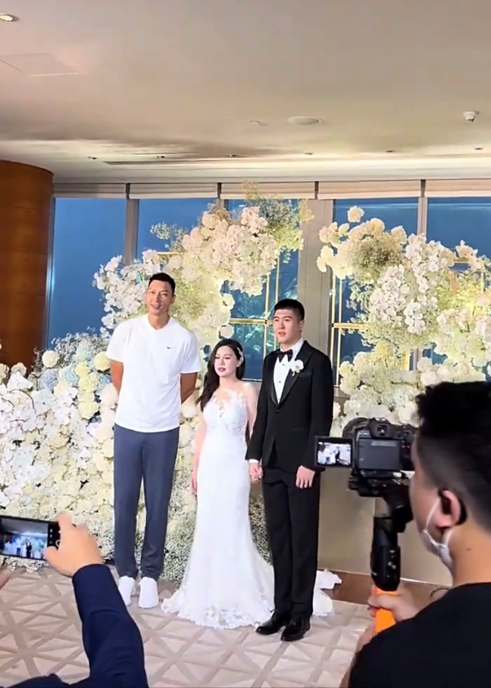 宏远速递杜锋证婚凯皇新婚快乐阿联惊喜亮相马尚正式发声