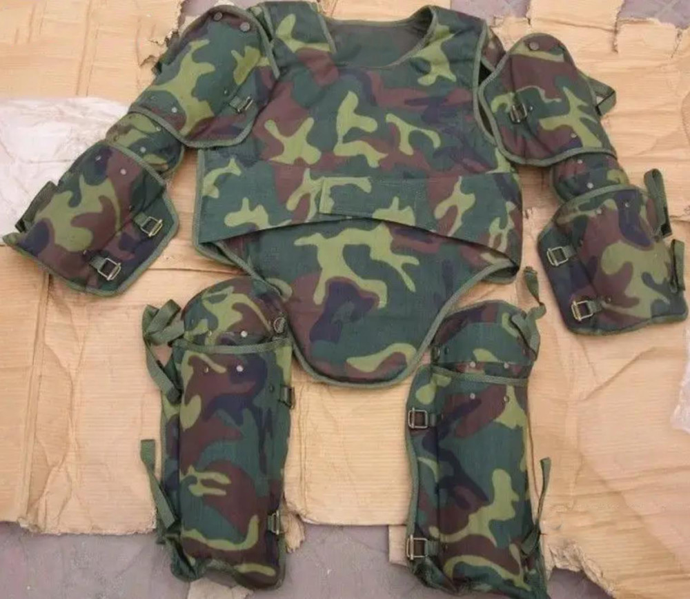 从"五大叶"到"星空"迷彩,中国迷彩服的发展史_腾讯新闻