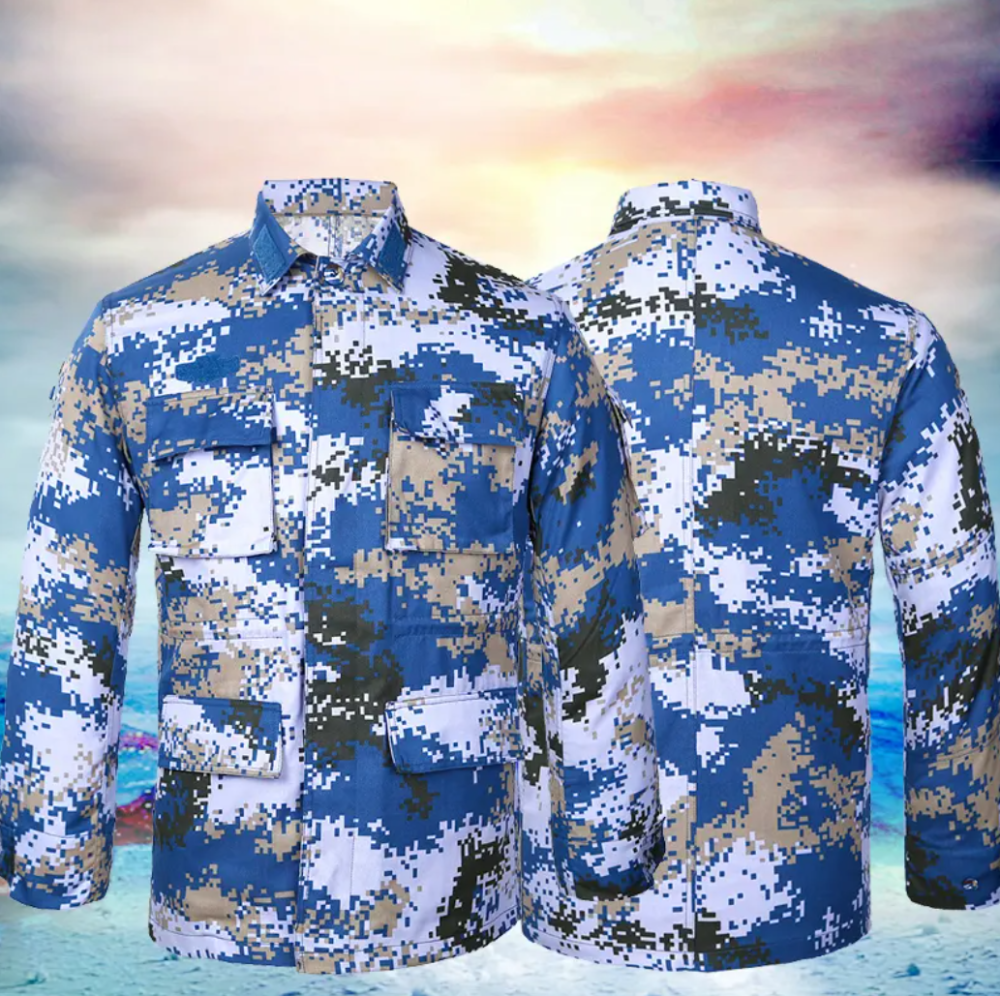 07式海洋数码迷彩服上图是身穿07式林地数码迷彩服的陆军战士们.