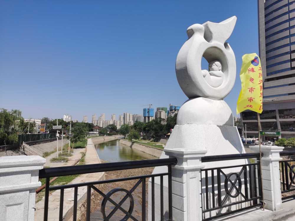 新乡和平桥今日通车比计划提前一个月建成