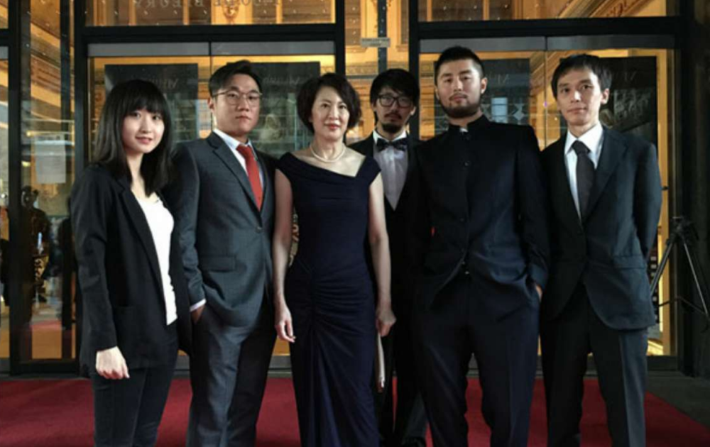 《初一》制作团队汪琦遗传了母亲骨子里对艺术的追求,在他知道自己