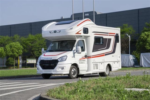 高强度保温层,智能化控制超省心,隆翠房车c620玩家版-x