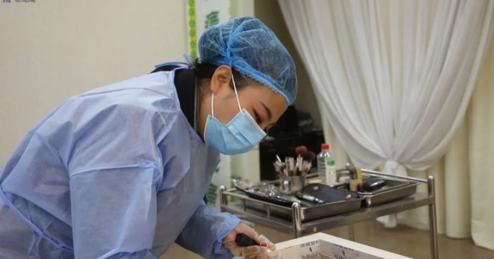 高丽丽90后入殓师的坚守