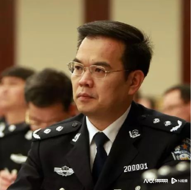 林锐调任中央政法委副秘书长，曾是公安部最年轻副部长_腾讯新闻
