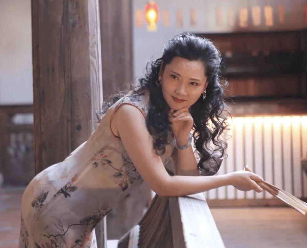 淡泊无欲的5位女演员,不直播带货,不上综艺,个个都是视后级别_腾讯