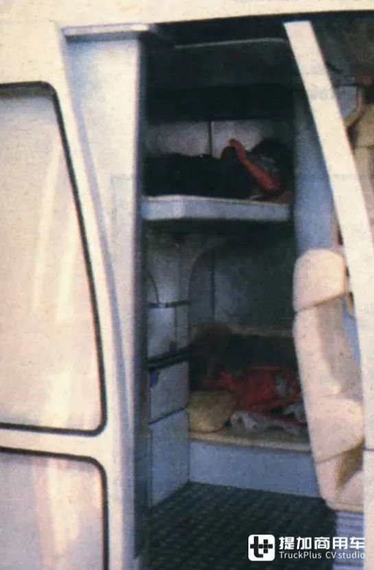 苏联曾探索的卡车生活舱，今天看来仍不落伍的Iceberg卡车科普劳荣枝聊天截图