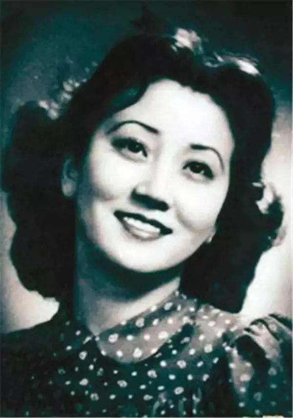 民国美女排行榜_民国公认的四大美女排名,陆小曼榜首,周旋第二,阮玲玉第四(2)