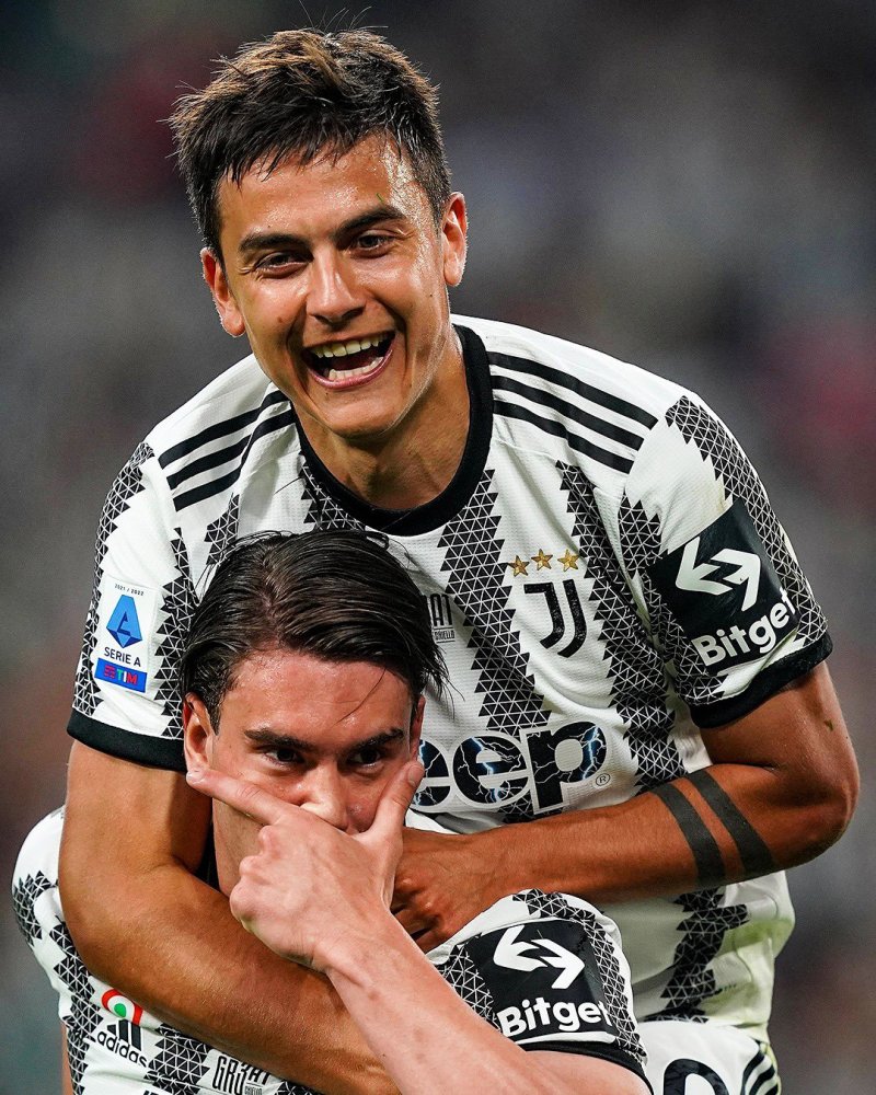 迪巴拉告别尤文主场谢幕战获赠队长袖标小球迷伤心痛哭