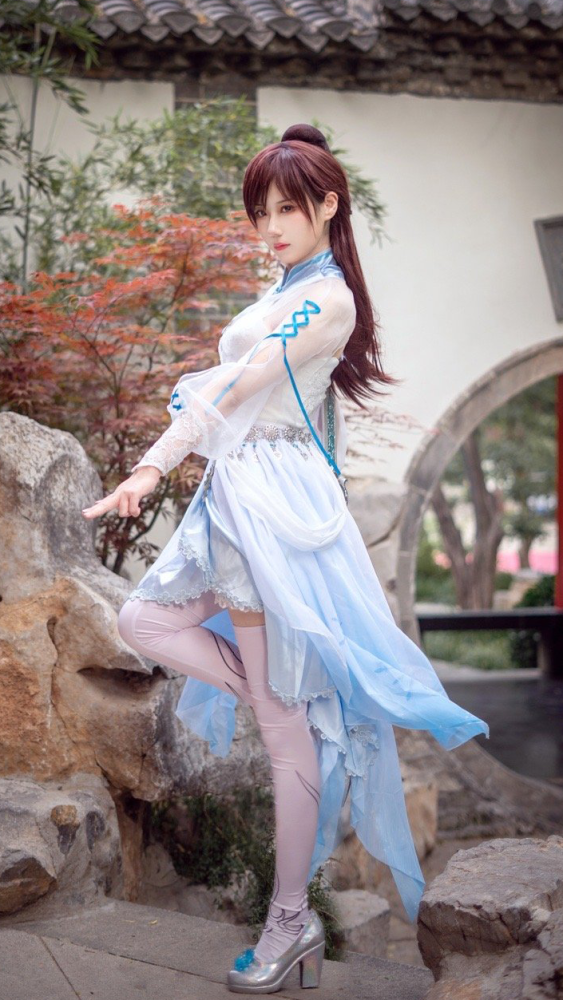 cos:永劫无间冰雁61顾清寒cos正片@苏小脸儿