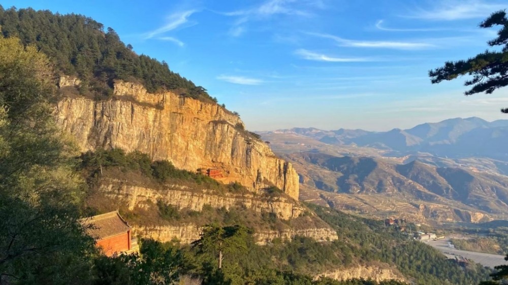 5座名山对应着5首"山之诗",哪座山所对应诗的知名度最高?_腾讯新闻