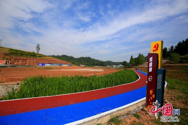 精品村建设"火力全开" 蓬溪县常乐镇拱市联村有了大改变