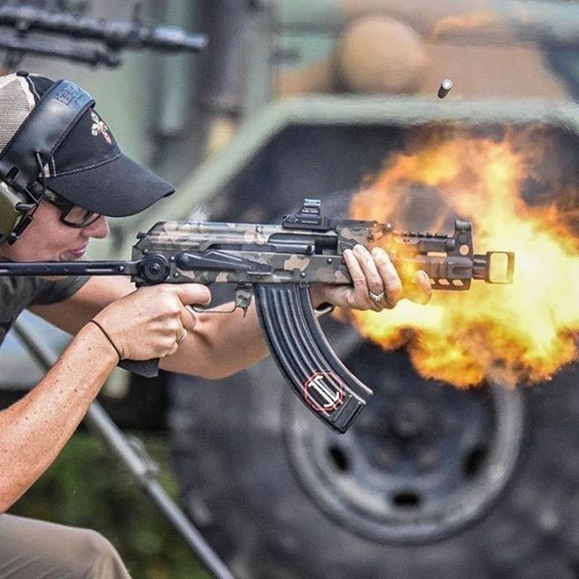 枪械图鉴aks-74u突击步枪