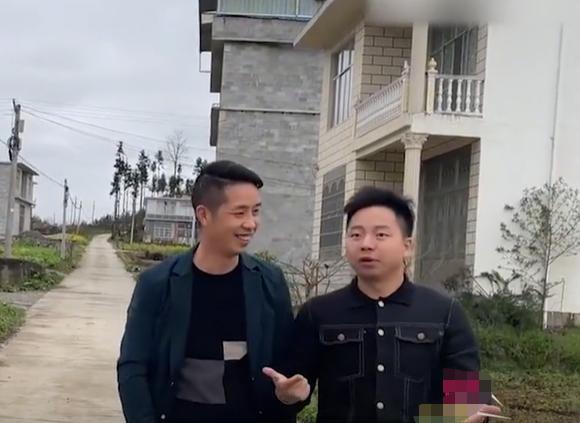 土家小木回应型男事件,直言自己永远不会背叛,会对小凤好