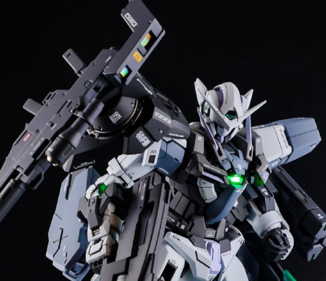 能天使r3高达模型