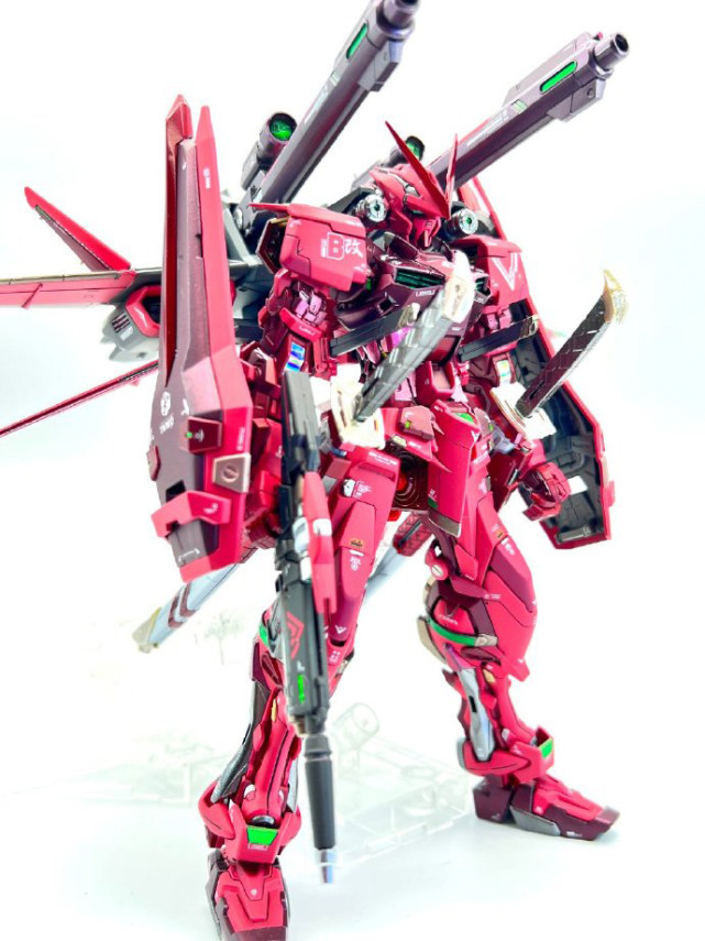 模玩控:换色重涂改造,正义异端高达模型