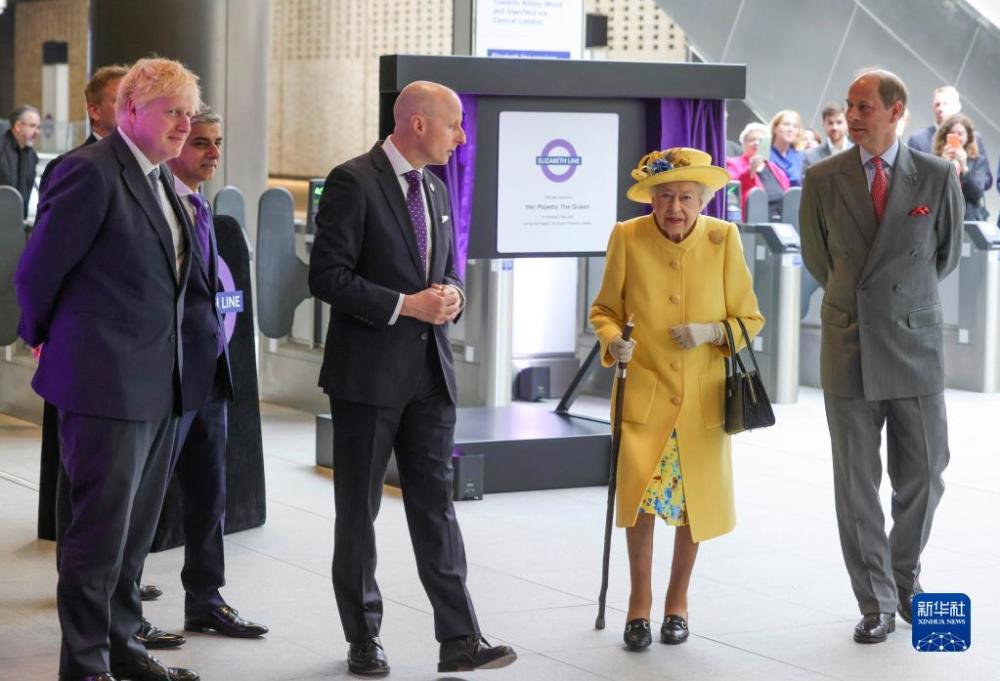 英国女王出席伊丽莎白线揭幕仪式
