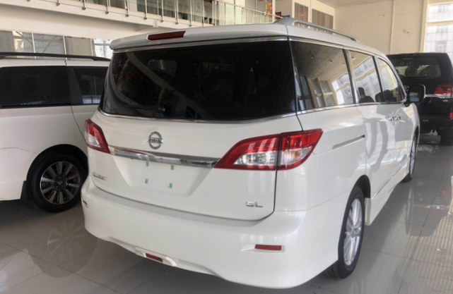 2022款日产贵士到港,全系进口配v6引擎,还看赛那?