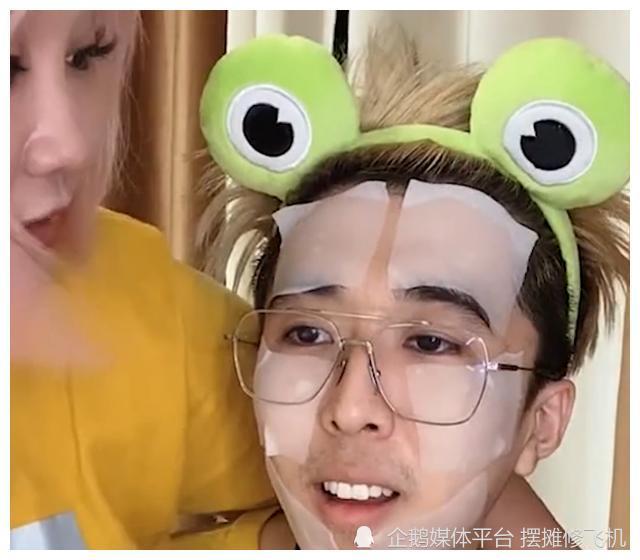 cc和克油被称情侣模范官宣离婚引起热议感情破裂早有预兆