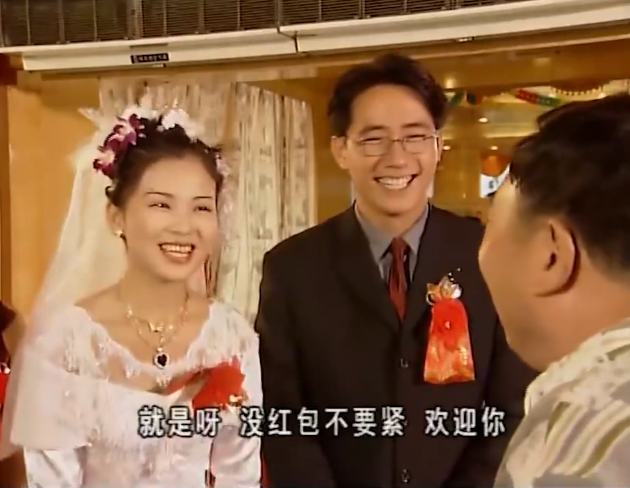 片酬是1000元一集,而当时的彭新智在广告界的收入半年就有三四十万了