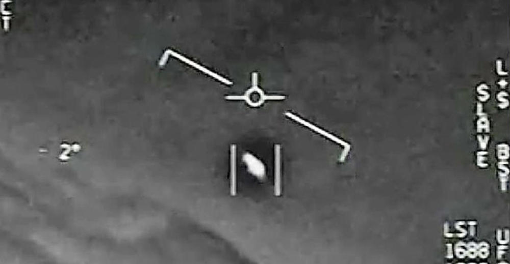 国际观察｜美国首次举行听证会公布罕见影像：UFO最大谜团会被解开吗？美国的高超音速武器