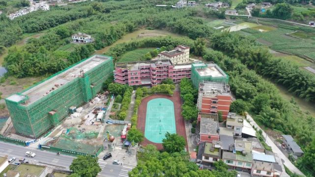 关注兴文这所学校的建设又有新进展