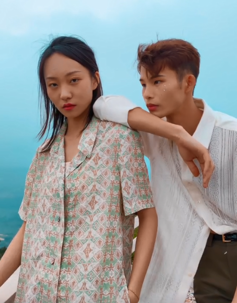 邵雨轩和陆仙人梦幻联动,却被网友在线催婚:结婚就随1900w_腾讯新闻