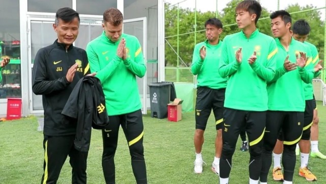 中国足球迎来重启 中赫集团迎来回报