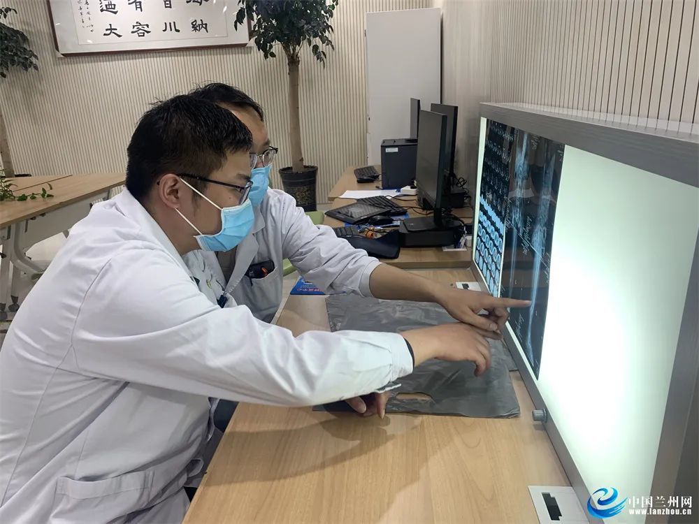 清廉兰州奋斗吧兰州青年骨科医生宋正东从医路上写赞歌