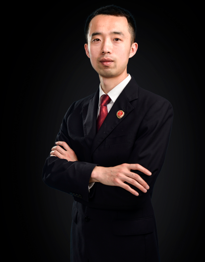 榜样力量骆鹏握司法之笔书检察风采