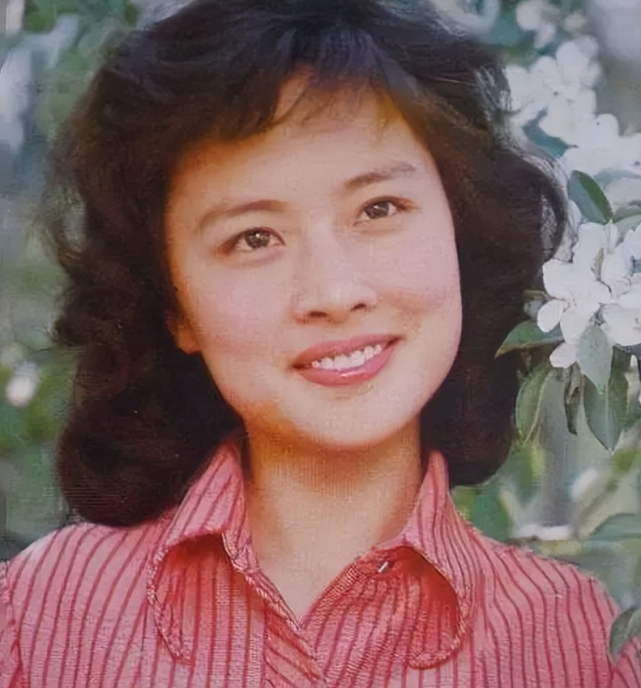 从演员到企业家离婚再婚又离婚赵娜的人生为何如此坎坷