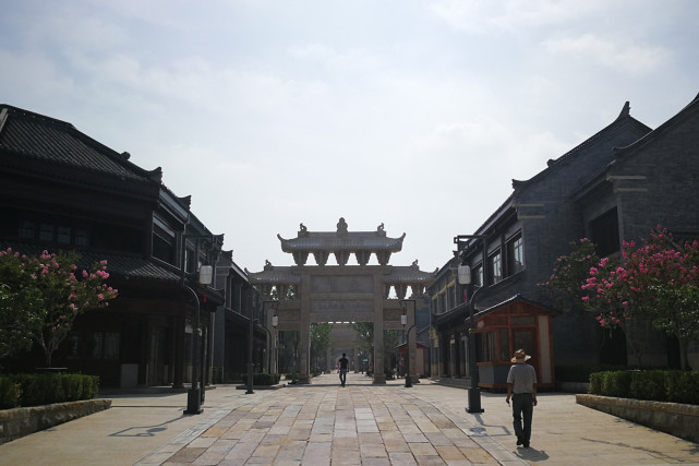 即墨城区的环秀,潮海,通济三个街道,正好与古代三座城门相对应