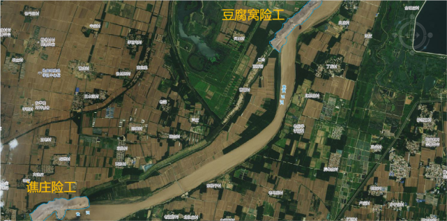 辖区内17处靠水工程模型已全部完成,并将形成的3d模型加载至卫星地图