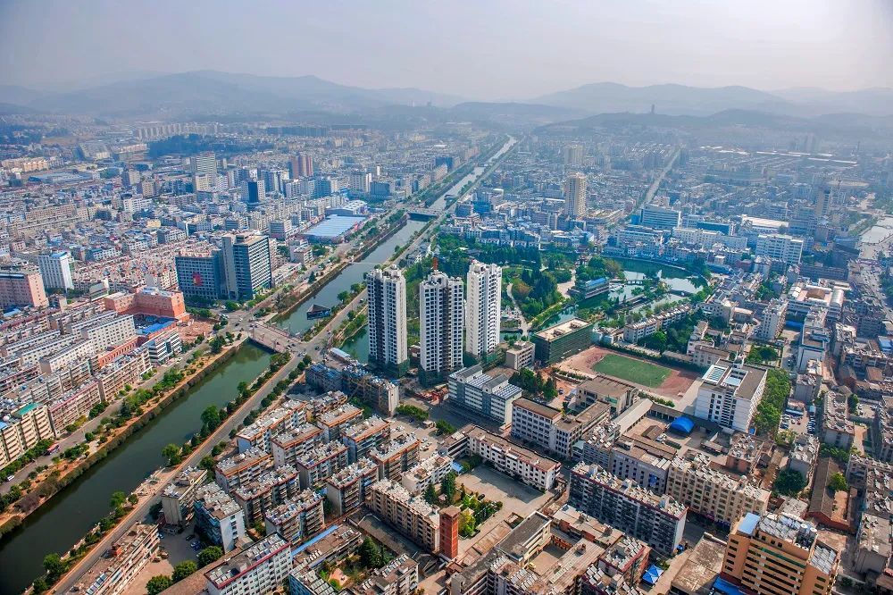 优化营商环境推动跨越发展丨强制度优服务壮主体优化营商环境楚雄这样