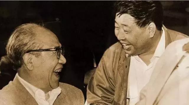 曾经相声界的两座高峰,渊源极深的马季和侯耀文,为什么关系紧张
