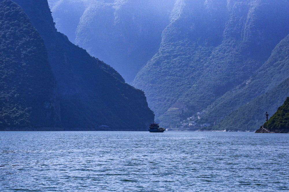 大美重庆|江水悠悠 只此青绿三峡美_腾讯新闻