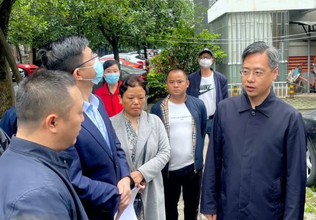 胡建平带队督导新津防汛减灾自建房屋安全隐患排查整治工作