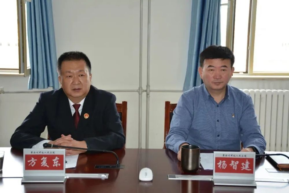 果洛州检察院检察长列席审委会法检合力促公正