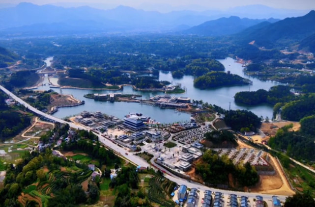 汉中南湖景区:5.19中国旅游日全国医务工作者免门票