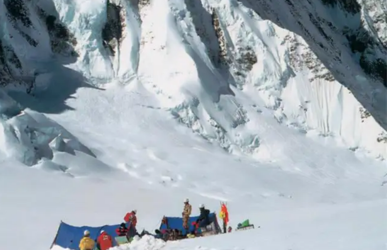 梅里雪山國家為何禁止攀登原來真實的故事比傳說更加震撼