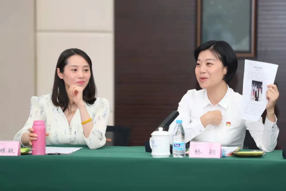 国家一级演员,中国舞蹈家协会理事,福州市闽都文化艺术中心副主任