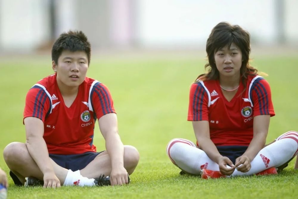 马晓旭声望最盛的时候,女足主帅商瑞华曾打趣可以把"悍马"组和(韩端