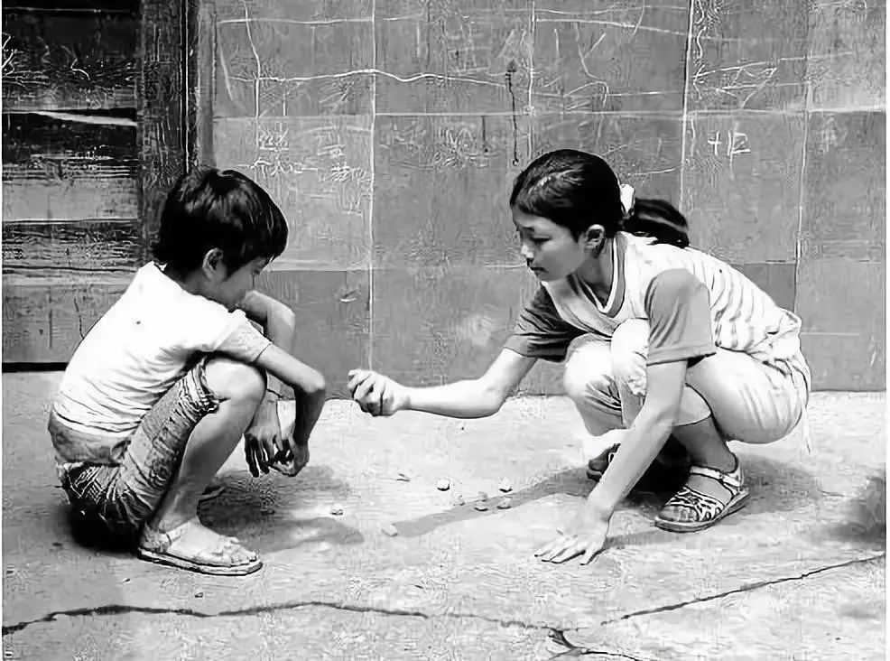 渐渐老去的60后:他们的纯真童年,是一段永远回不去的青春岁月_腾讯