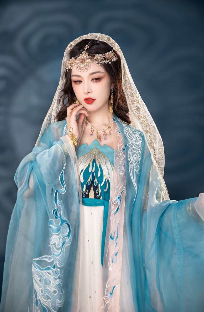 敦煌映象——服饰篇【蓝色圣火】_腾讯新闻