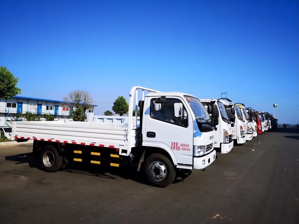 疫情之下,63万辆库存车卖给谁?_腾讯新闻