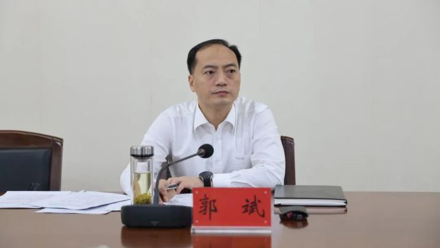 孝感市 "五城同创"交通秩序整治专班召开例会