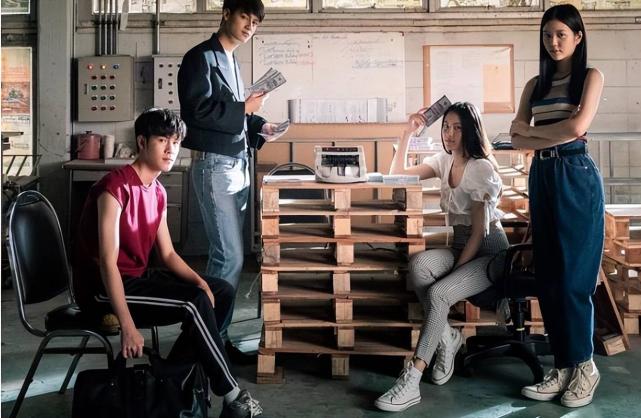 2天看完豆瓣84分的天才枪手剧集版紧张刺激但结尾很一般