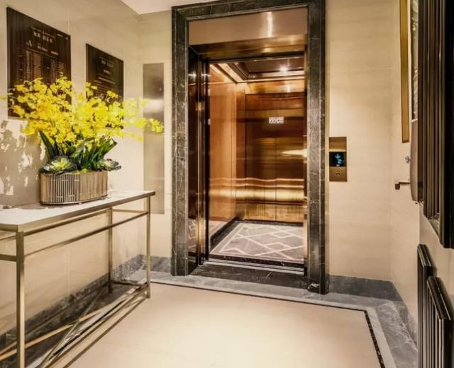 越来越多人从一梯一户搬走,这是为什么呢?