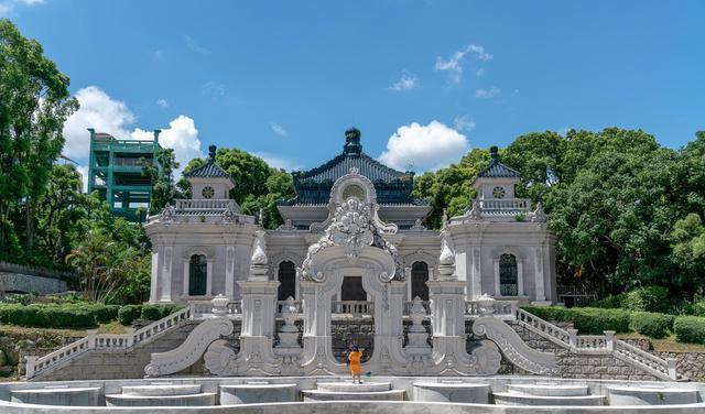 自掏300億重建圓明園,建造之初遭眾人嘲笑,建成後卻驚豔了世人